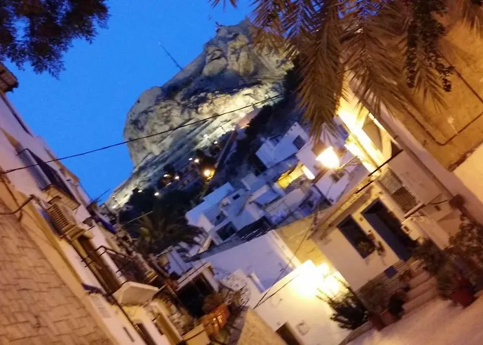 Charming Penthouse Near Beach Apartman El Campello