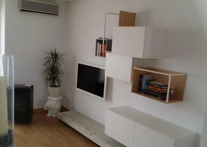 Apartman Charming Penthouse Near Beach *