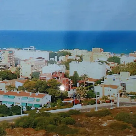 Charming Penthouse Near Beach 坎佩略